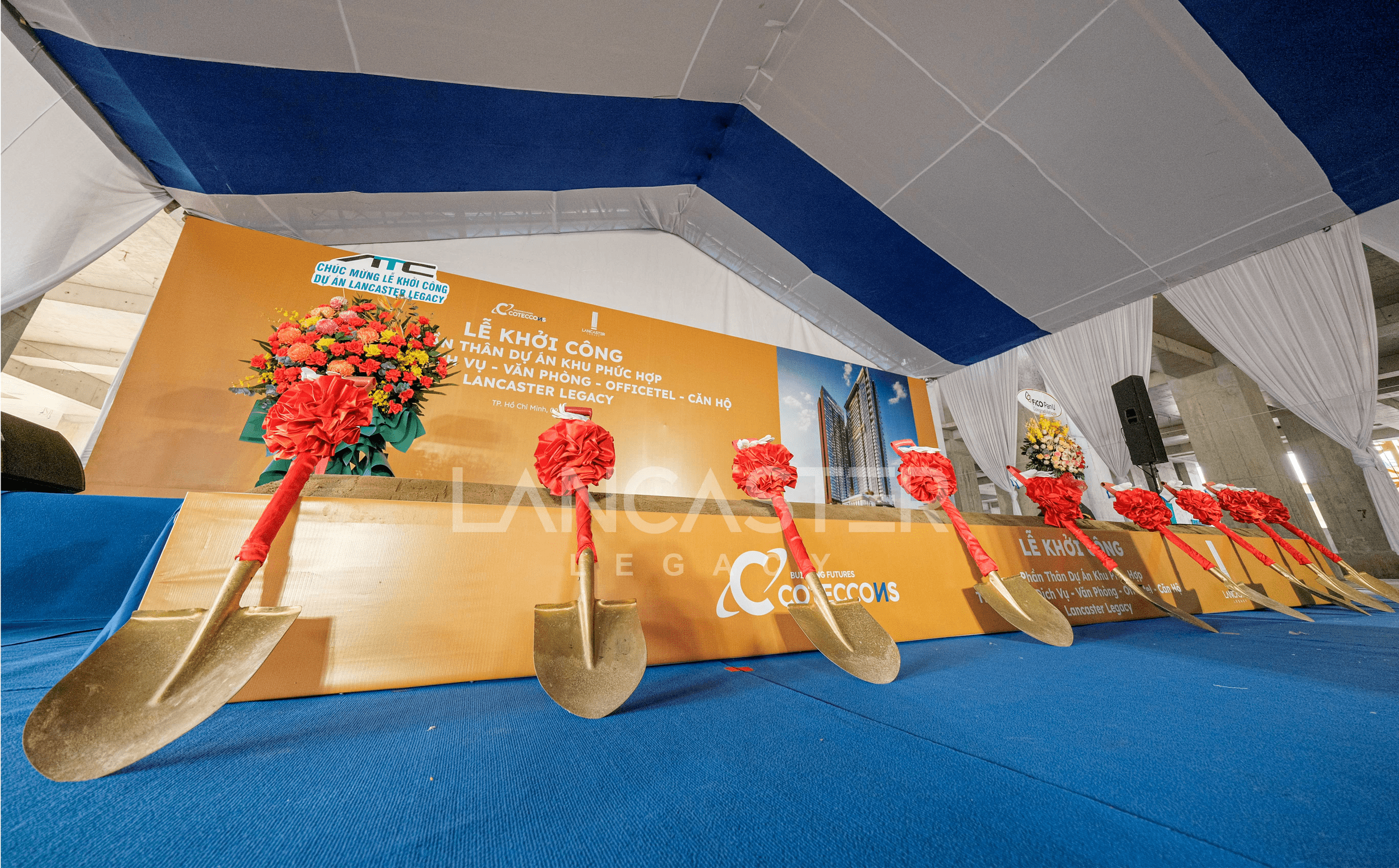 Image of the commencement ceremony for the main body of the Lancaster Legacy